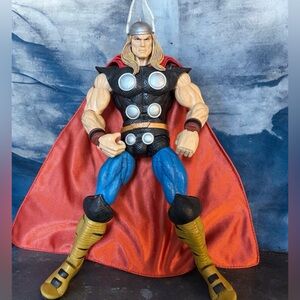 Marvel Legends Thor Giant Man Action Figure with Red Cape and Gold Boots 2006